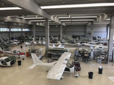 Fábrica de Tecnam en Italia