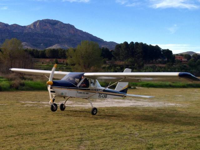 Club Ultraligeros la Montaña