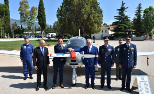 Tecnam completa su entrega de 12 aviones de entrenamiento a la Fuerza Aérea Helénica
