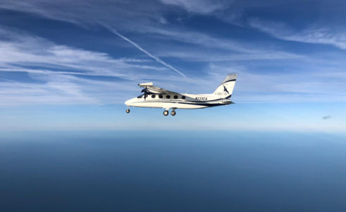 El primer lote de aviones Tecnam P2012 Travellers llega a Estados Unidos